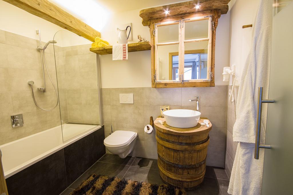 Апартаменты Chalet Da Mont Сельва-ди-Валь-Гардена Экстерьер фото